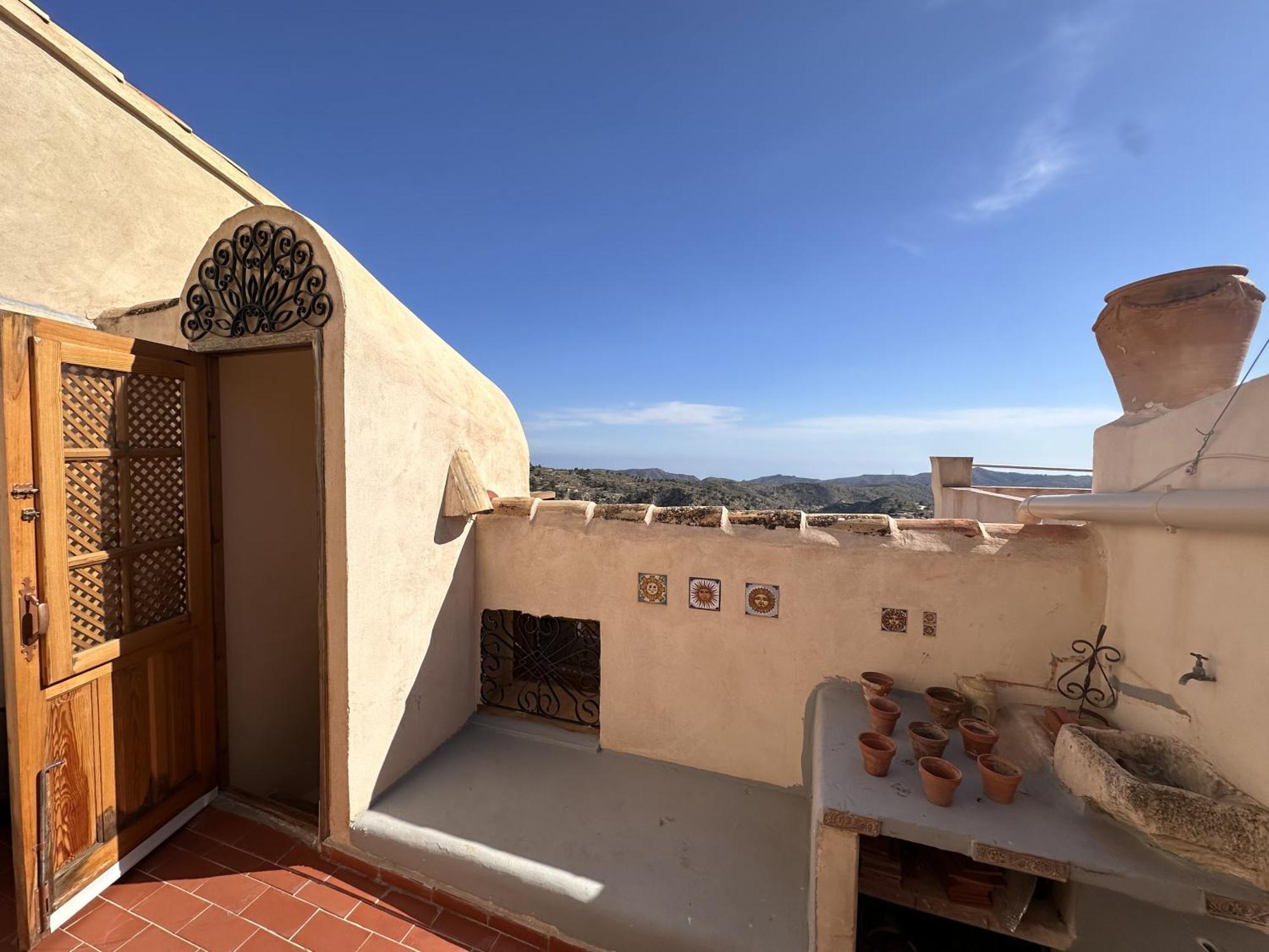 Casa Con Vistas Al Mar Y Patio De Buganvillas Aigues